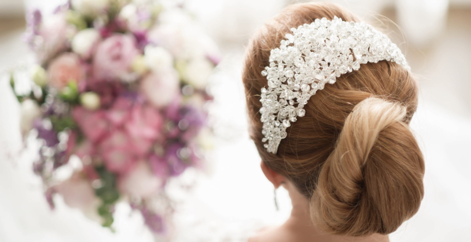 choose-a-bridal-headpiece